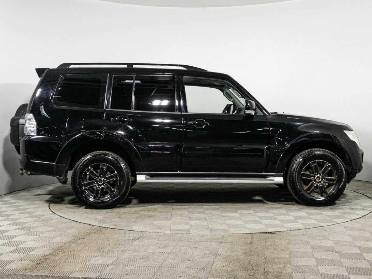 Mitsubishi Pajero, 2011 - 503 359 км. | Фото №4