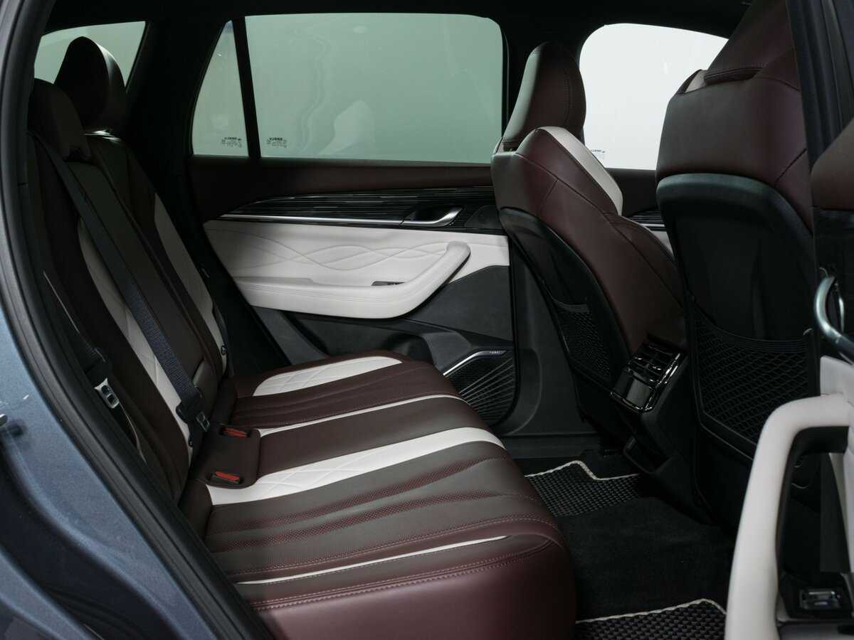 Geely Monjaro, 2023 Фото №11