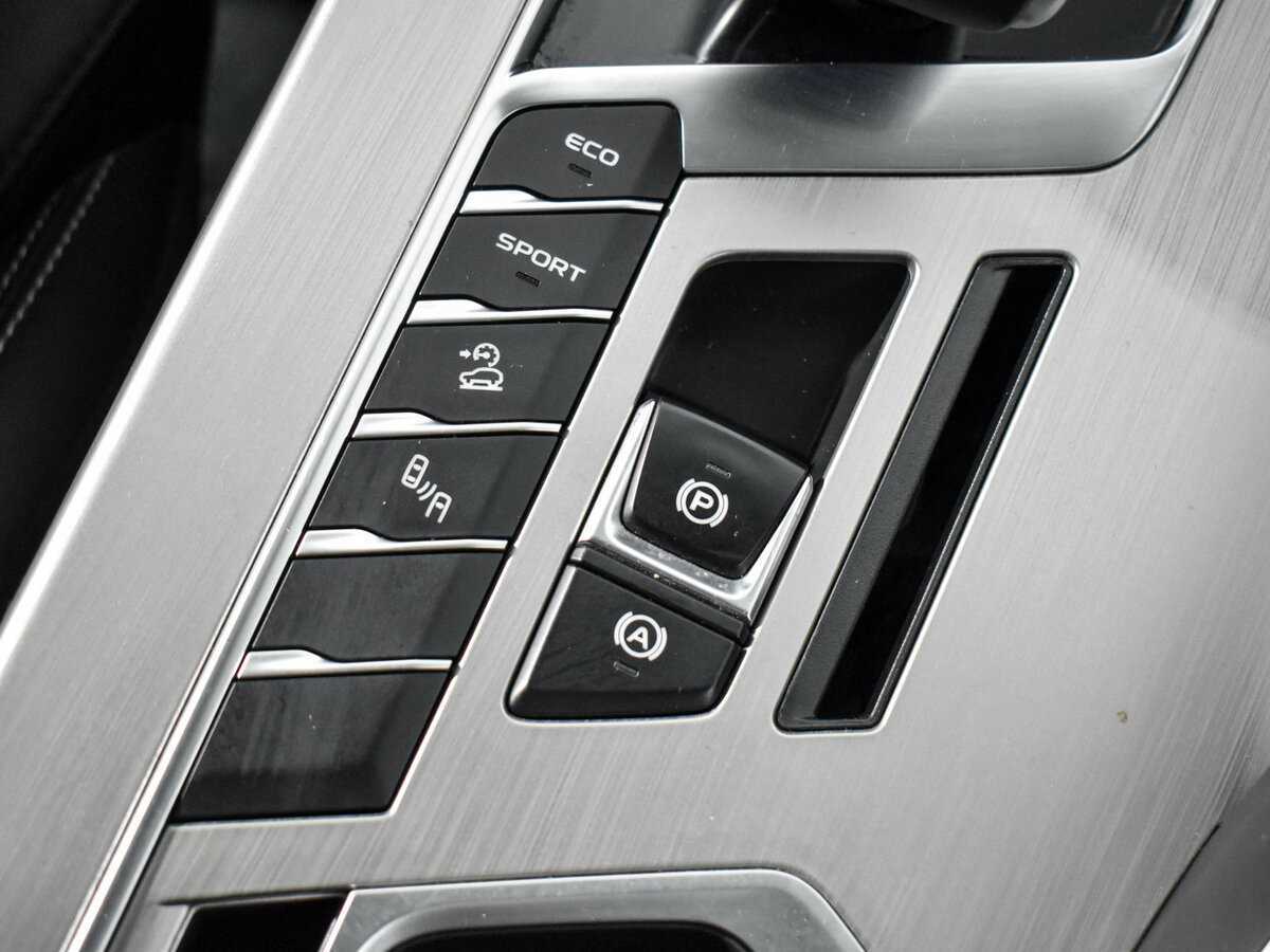 Geely Binyue, 2019 Фото №10