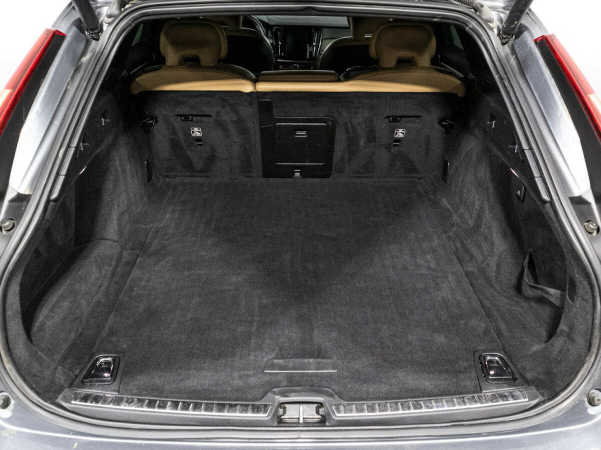 Volvo V90 Cross Country, 2019 Фото №15