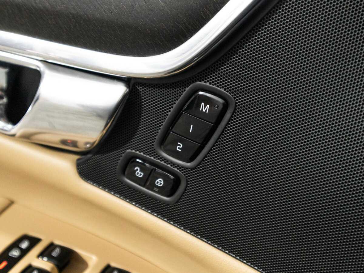 Volvo V90 Cross Country, 2019 Фото №17