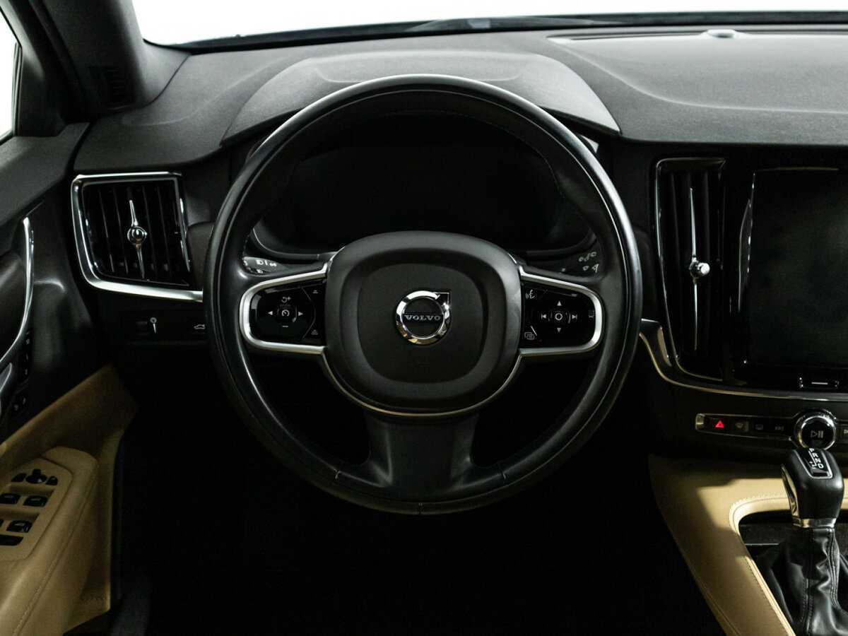 Volvo V90 Cross Country, 2019 Фото №21