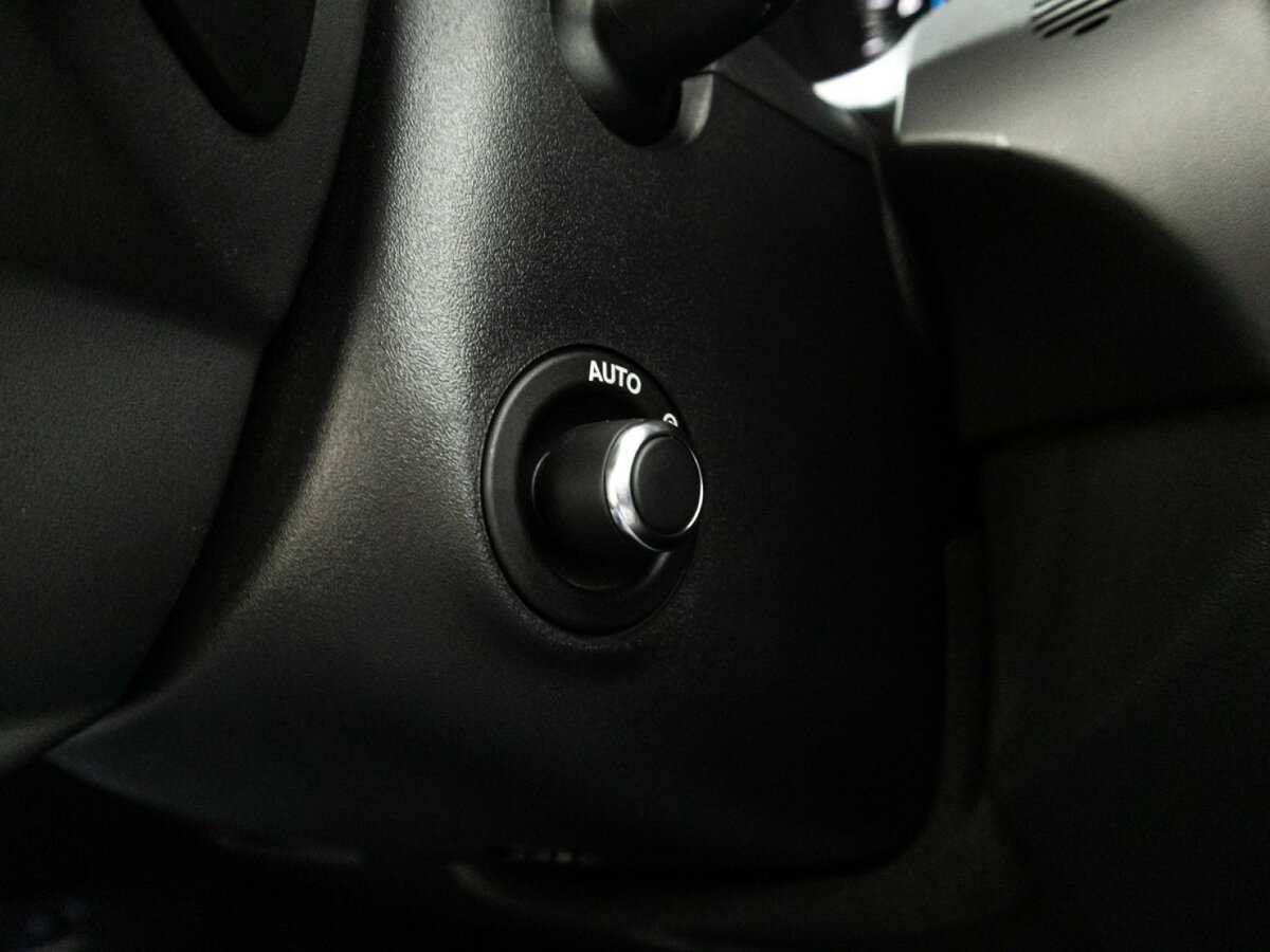 Jaguar XF, 2016 Фото №23