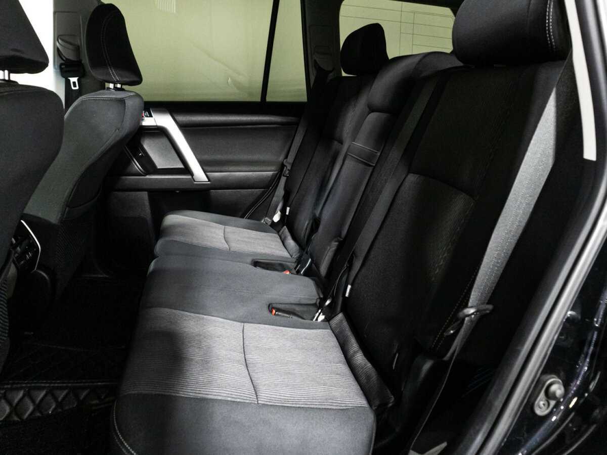 Toyota Land Cruiser Prado, 2017 - 105 282 км. | Фото №8