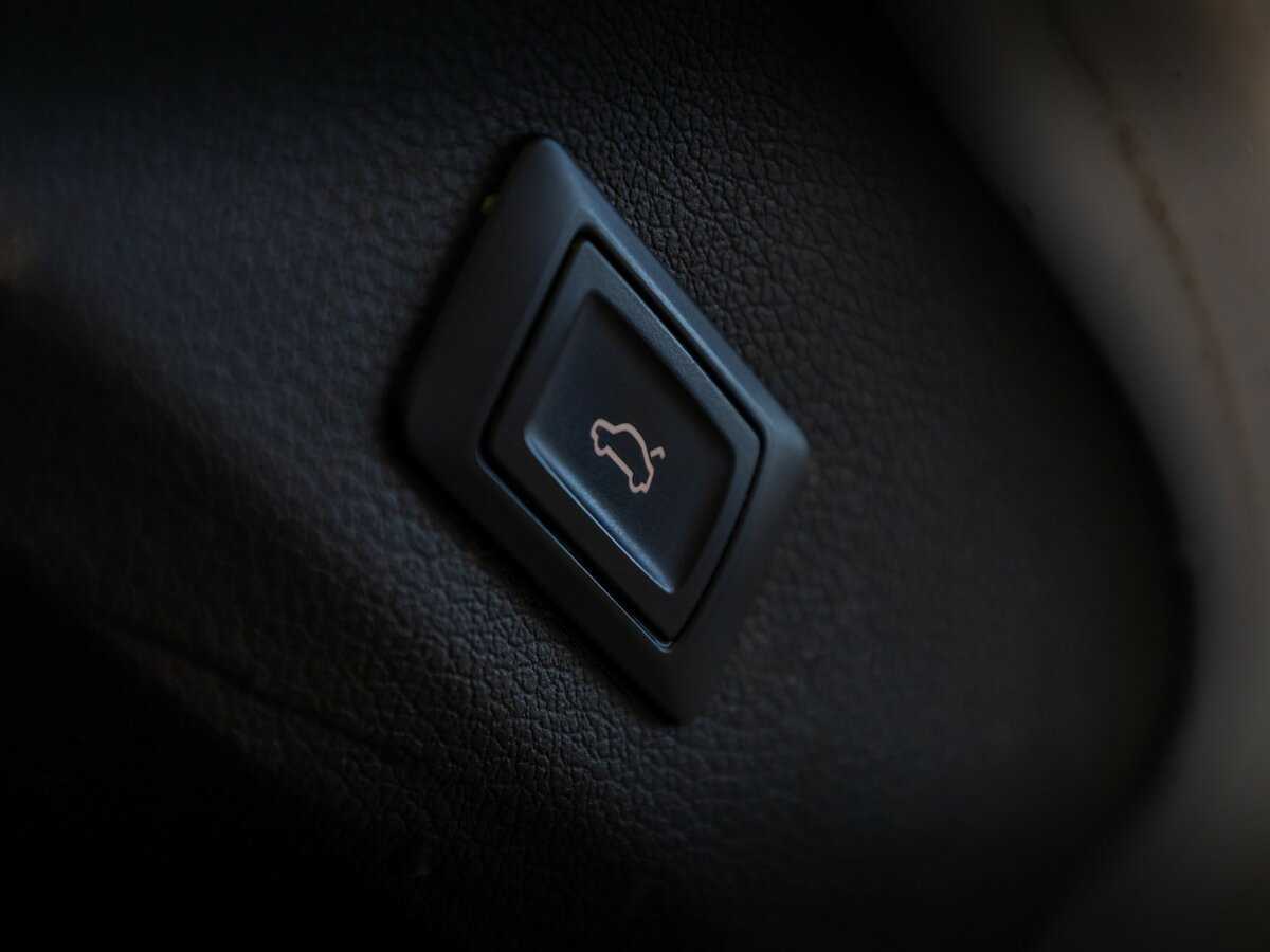 Audi Q7, 2012 Фото №27