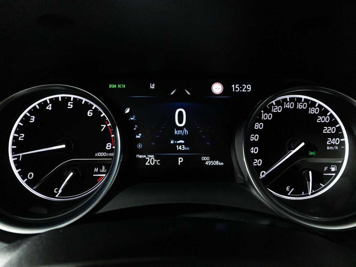 Toyota Camry, 2021 Фото №12