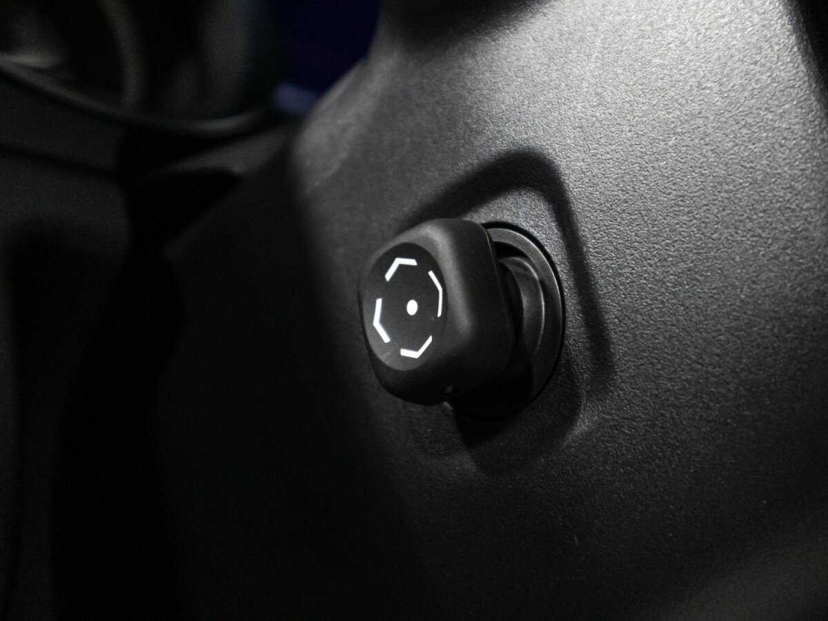 Toyota Camry, 2021 Фото №20