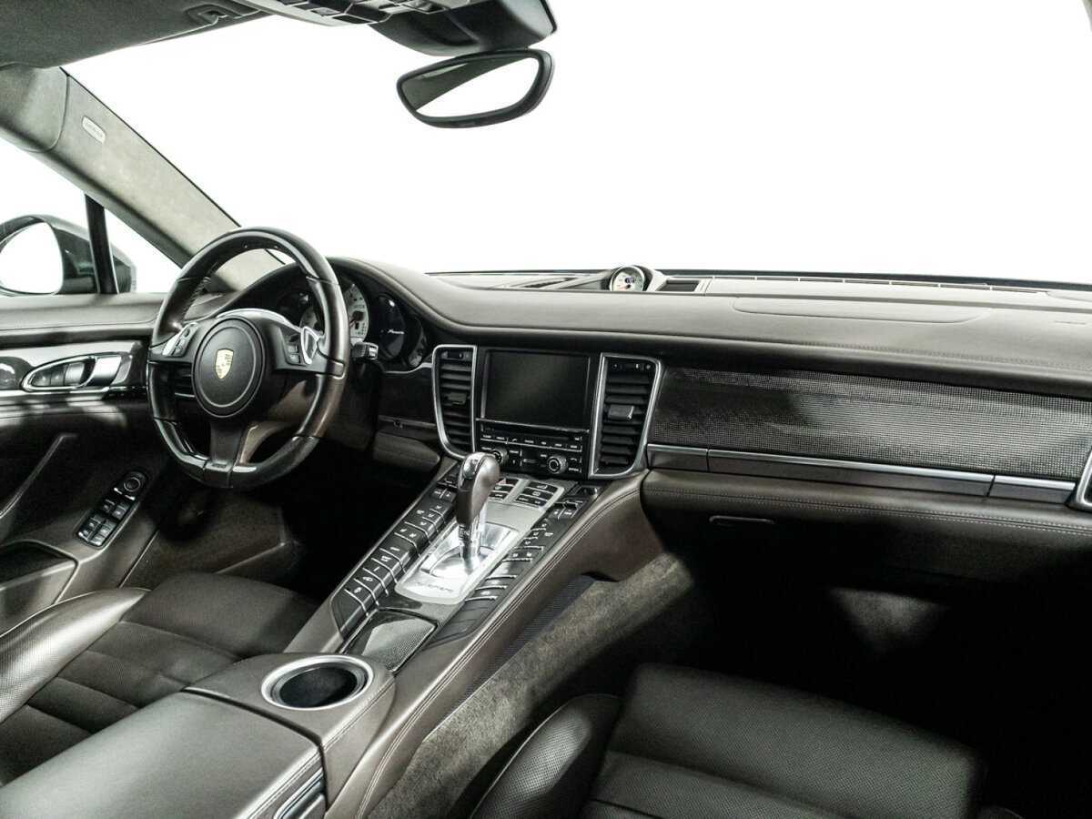Porsche Panamera GTS, 2016 Фото №9