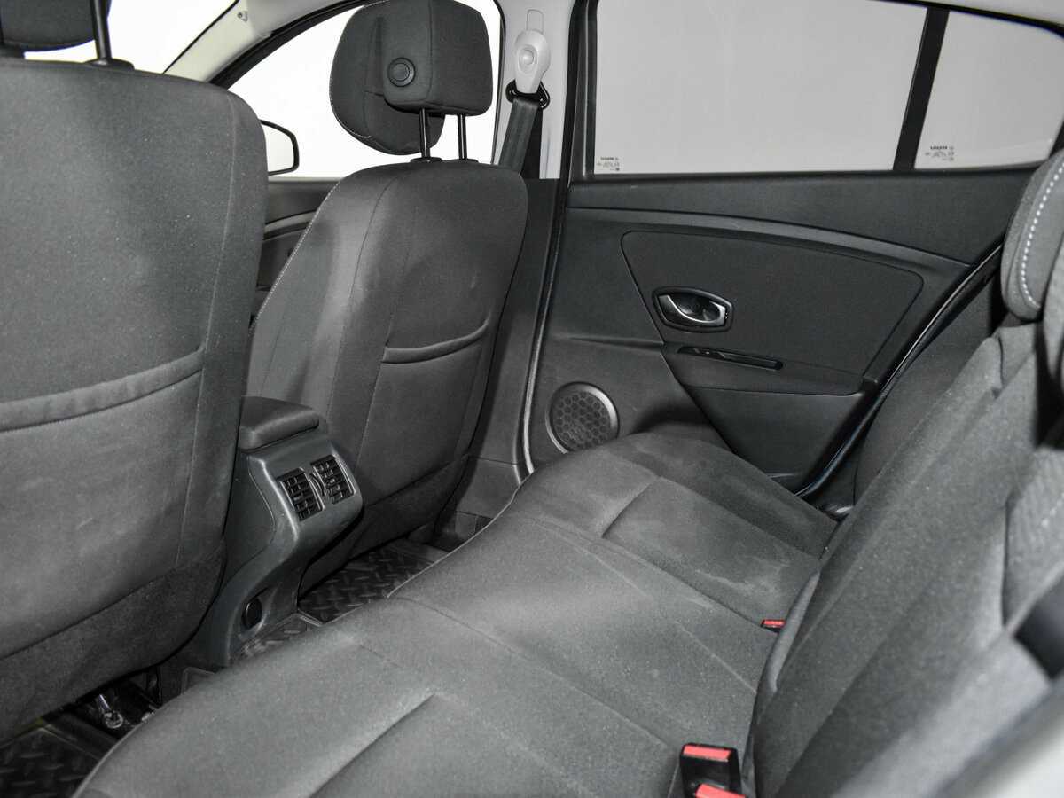 Renault Megane, 2011 Фото №13