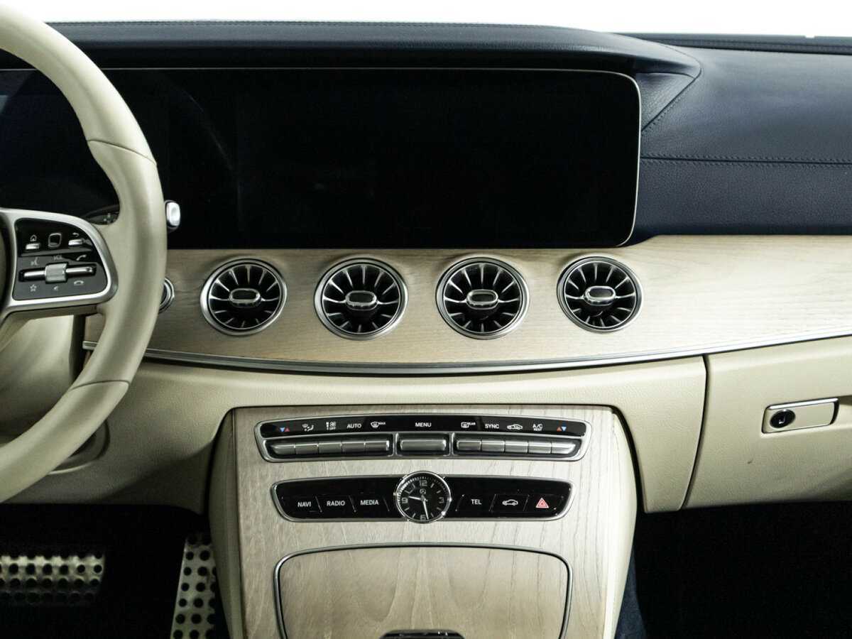 Mercedes-Benz E-Класс 200, 2019 Фото №14