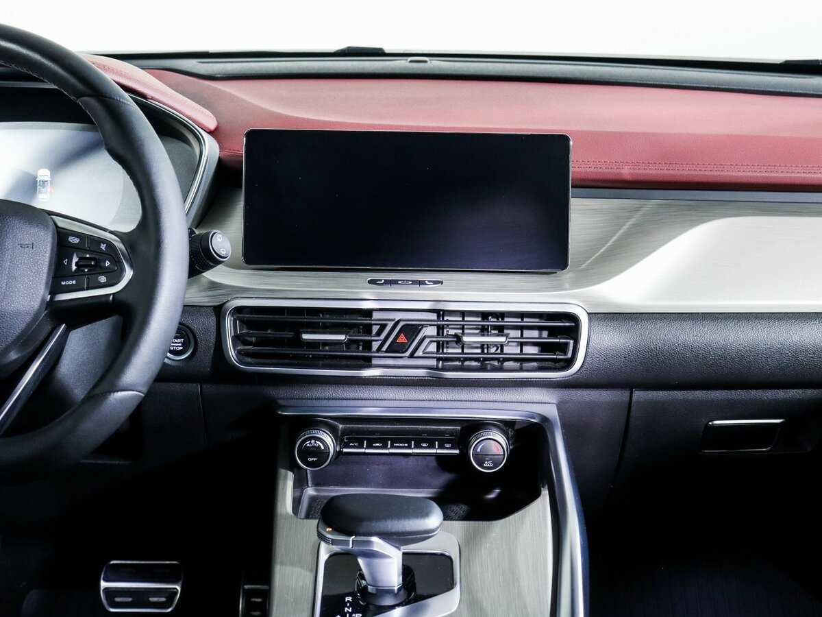 Geely Coolray, 2023 Фото №13