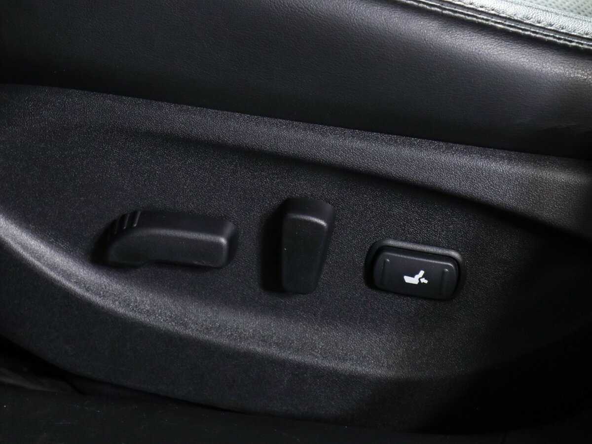 Infiniti Q50, 2015 Фото №15