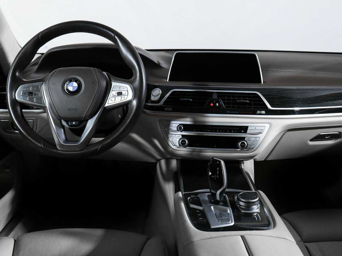 BMW 7 серии Long 730Ld xDrive, 2021 Фото №12