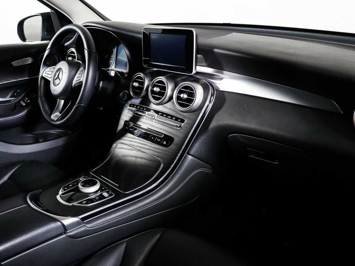 Mercedes-Benz GLC 250, 2018 - 90 340 км. | Фото №6