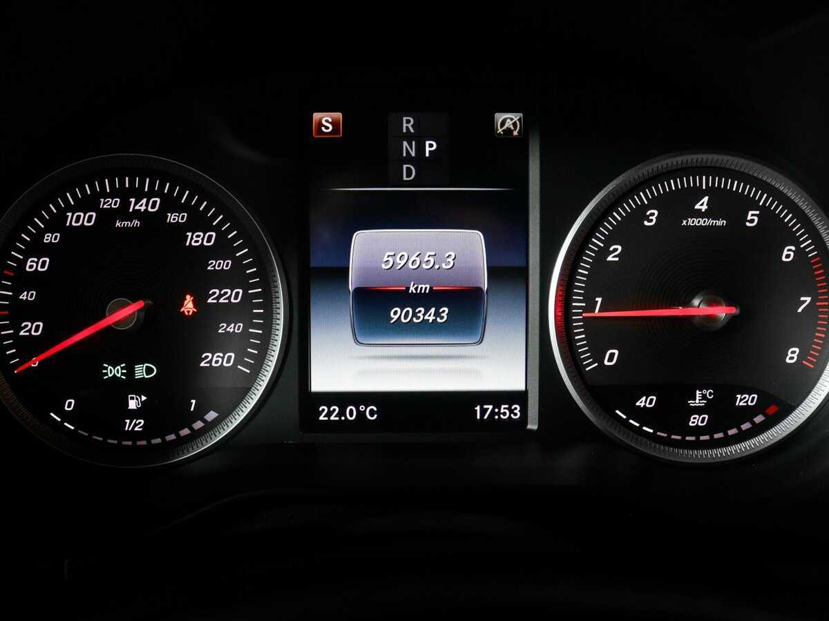 Mercedes-Benz GLC 250, 2018 - 90 340 км. | Фото №8