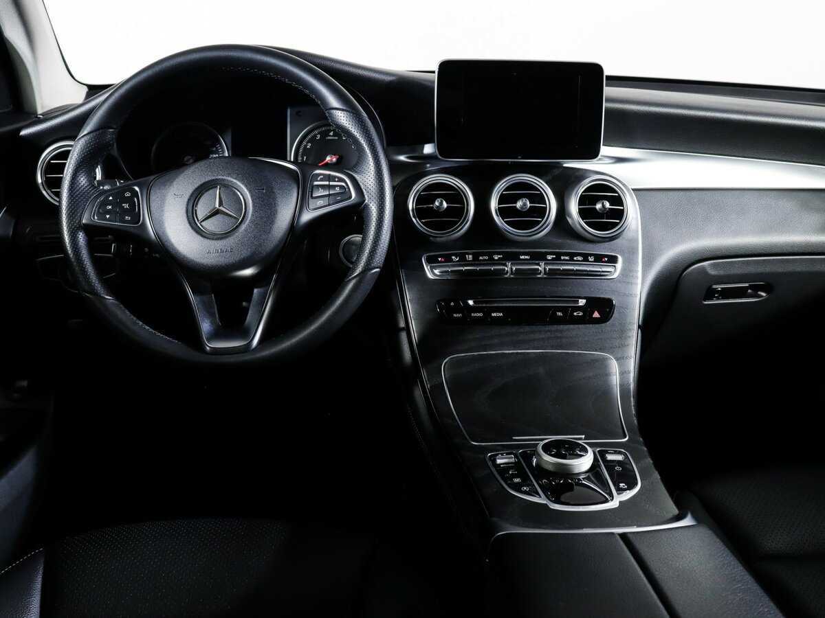 Mercedes-Benz GLC 250, 2018 Фото №9