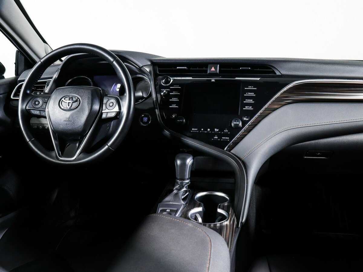 Toyota Camry, 2018 Фото №9