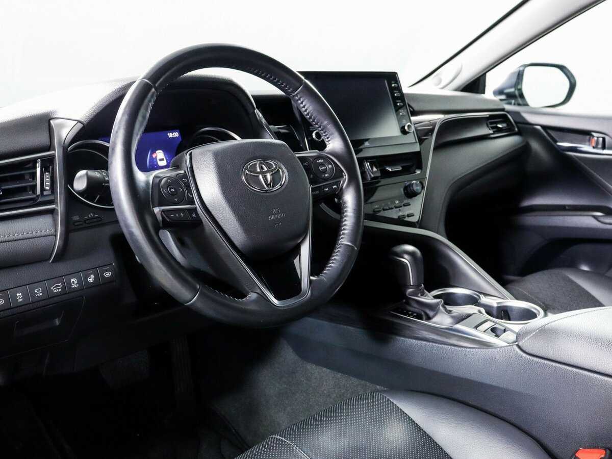 Toyota Camry, 2022 Фото №11