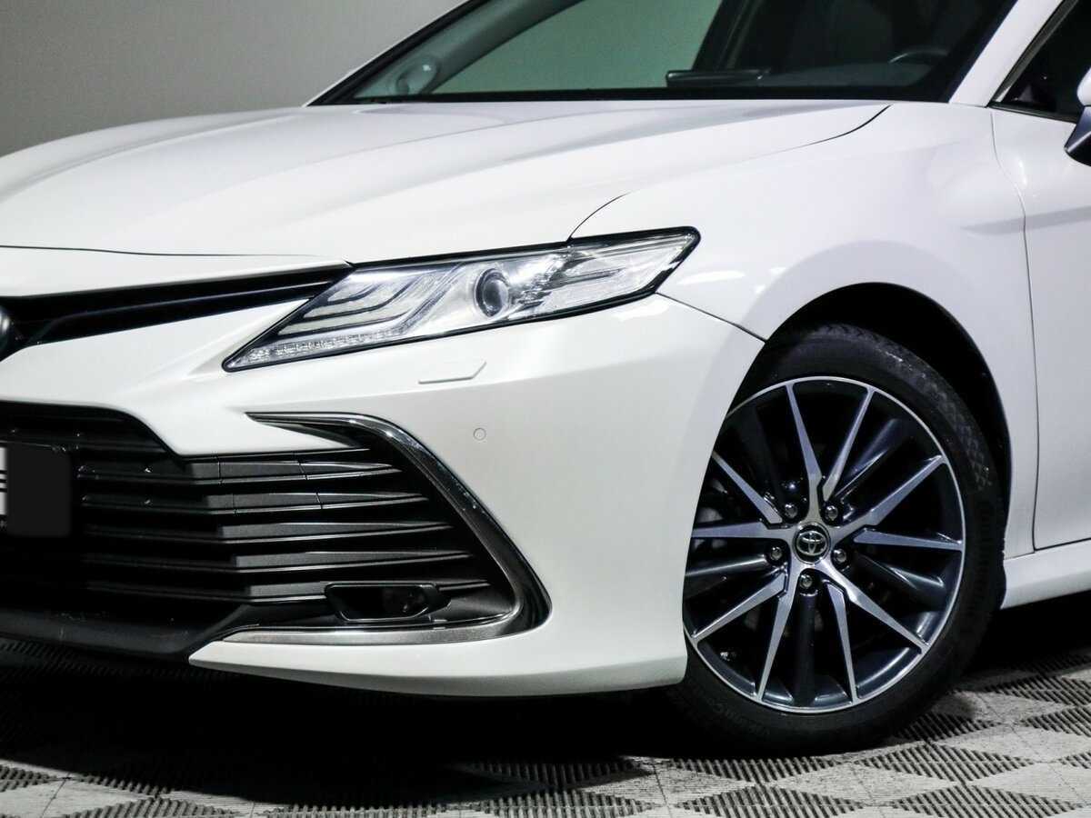 Toyota Camry, 2022 Фото №14