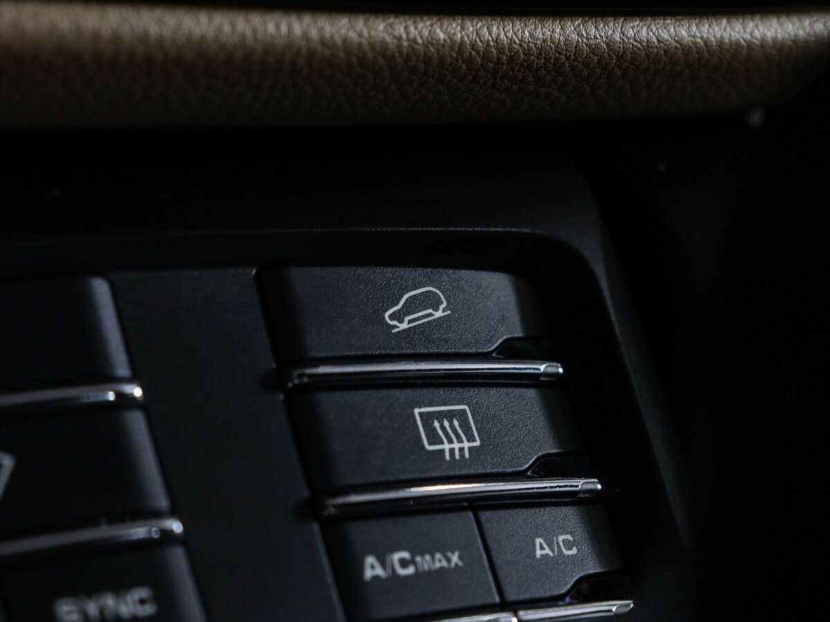 Porsche Macan, 2019 Фото №28