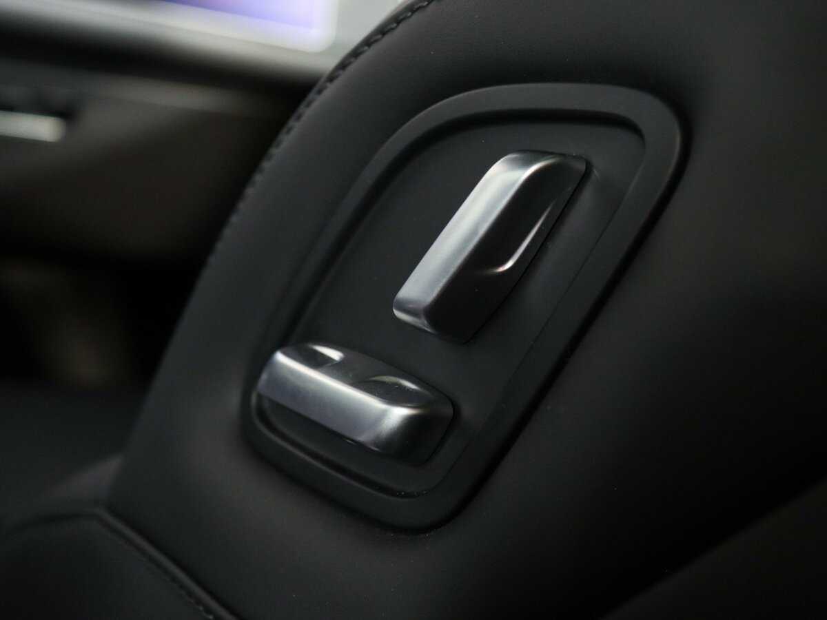 LiXiang L9 52.3 kWh, 2024 Фото №22