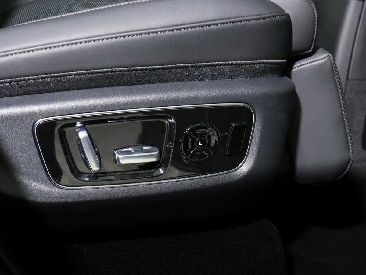 LiXiang L9 52.3 kWh, 2024 Фото №25