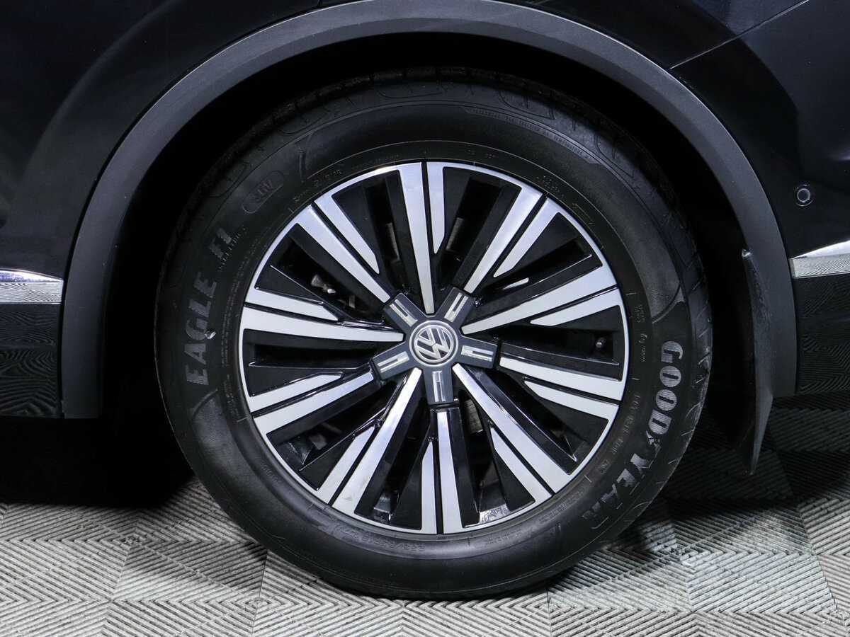 Volkswagen Touareg, 2020 Фото №12