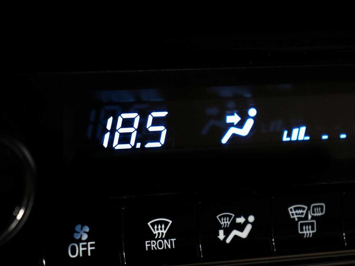 Toyota Fortuner, 2019 Фото №16