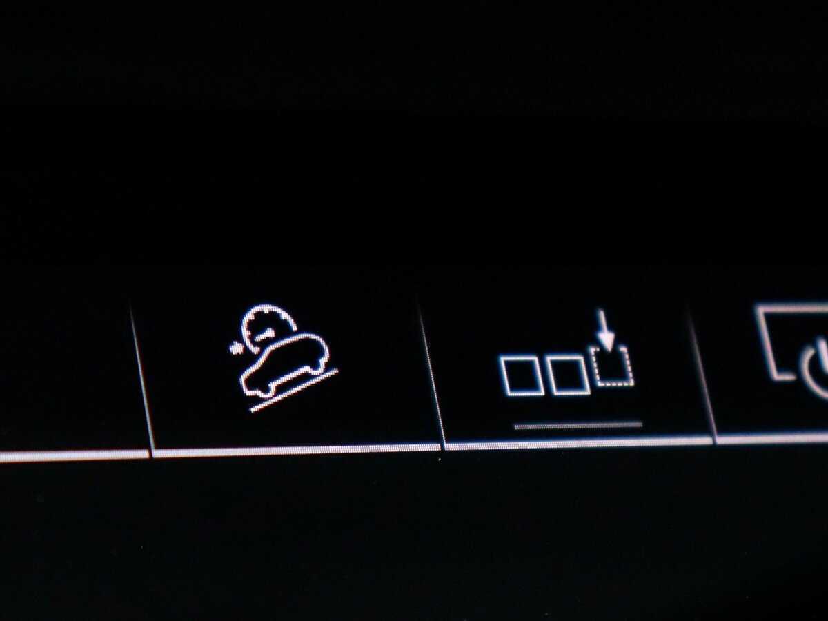 Audi Q8 45 TDI, 2019 Фото №31