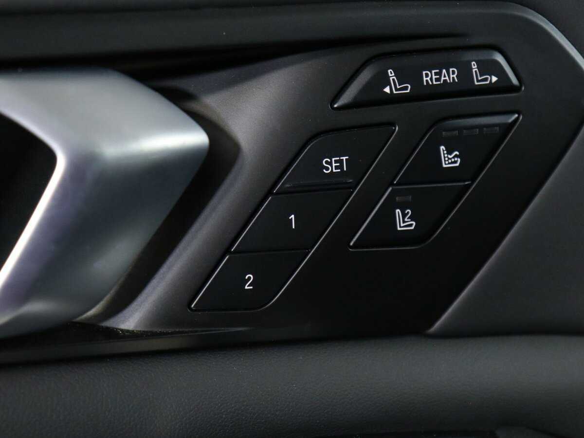 BMW X7 M60i, 2023 Фото №23