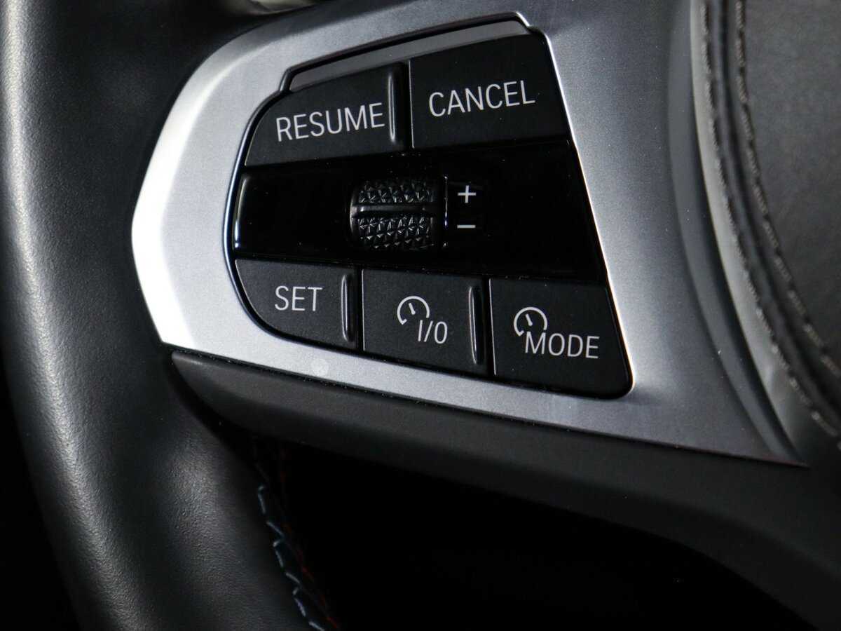 BMW X7 M60i, 2023 Фото №28