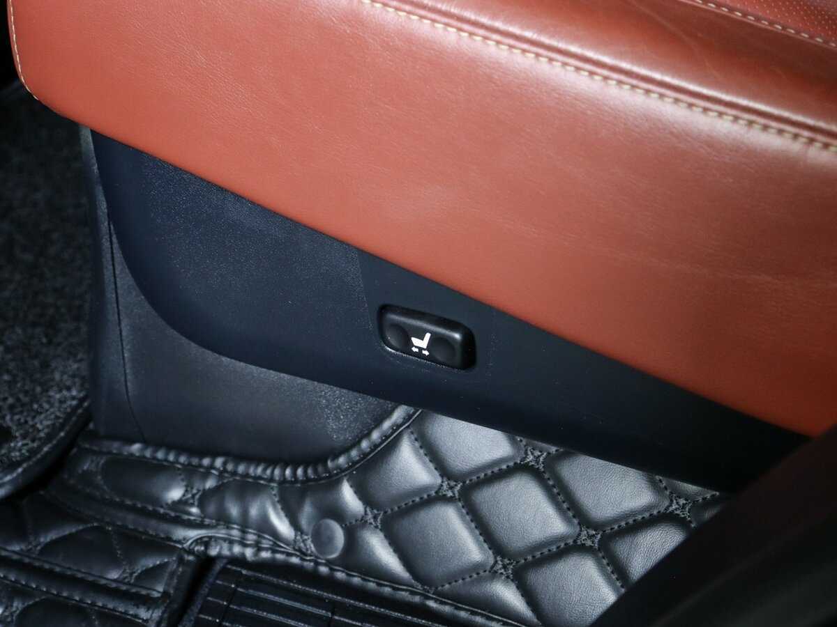 Lexus LX 570, 2017 Фото №19