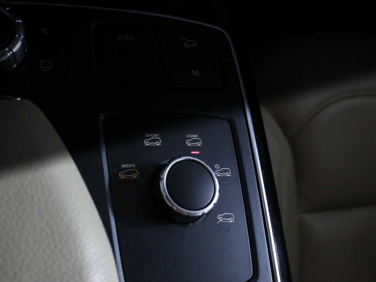 Mercedes-Benz GLS 400, 2017 Фото №20