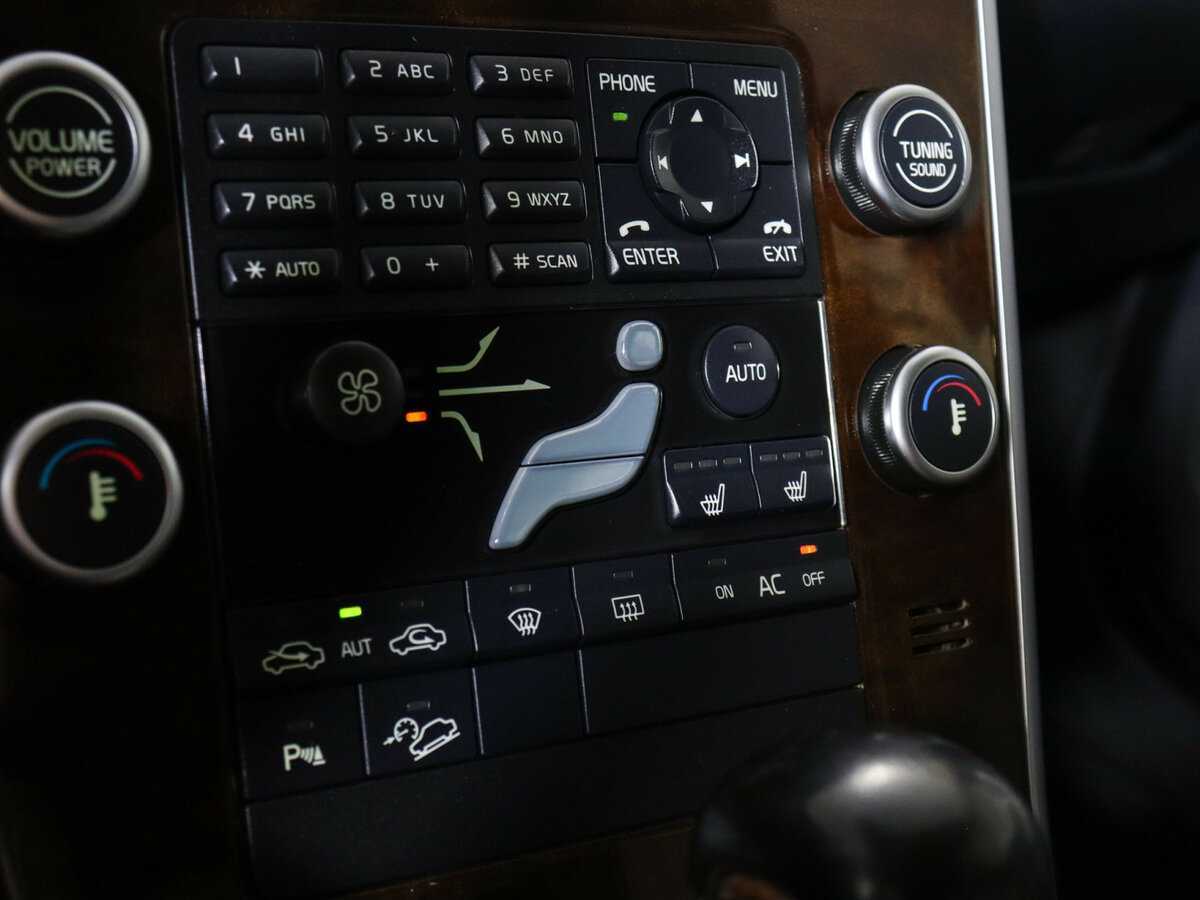 Volvo XC60, 2010 Фото №15