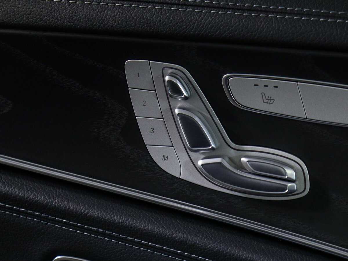 Mercedes-Benz E-Класс 200, 2021 Фото №21