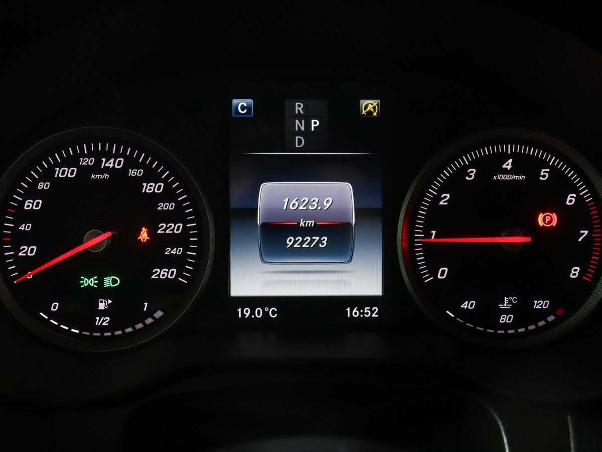 Mercedes-Benz GLC 250, 2015 - 92 271 км. | Фото №8