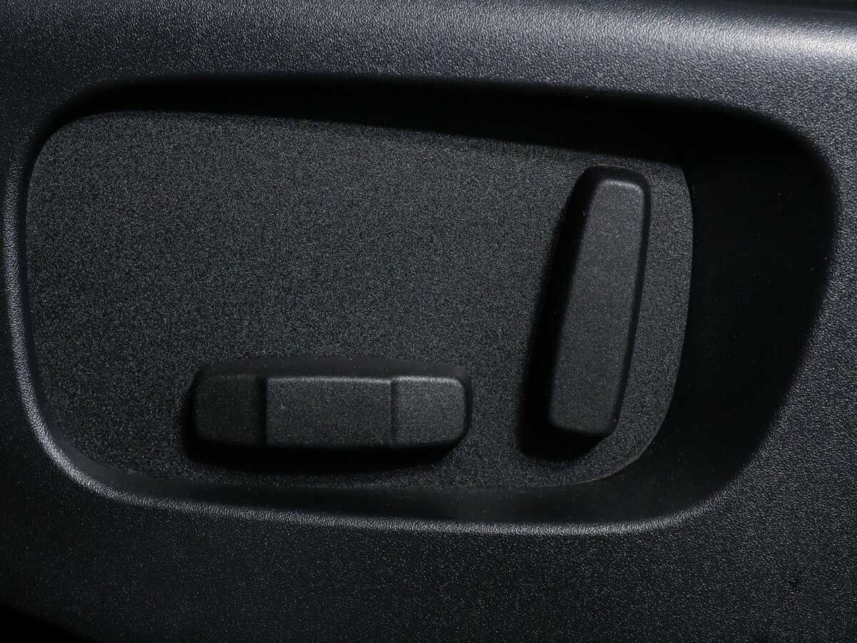 Land Rover Range Rover Velar, 2018 Фото №17