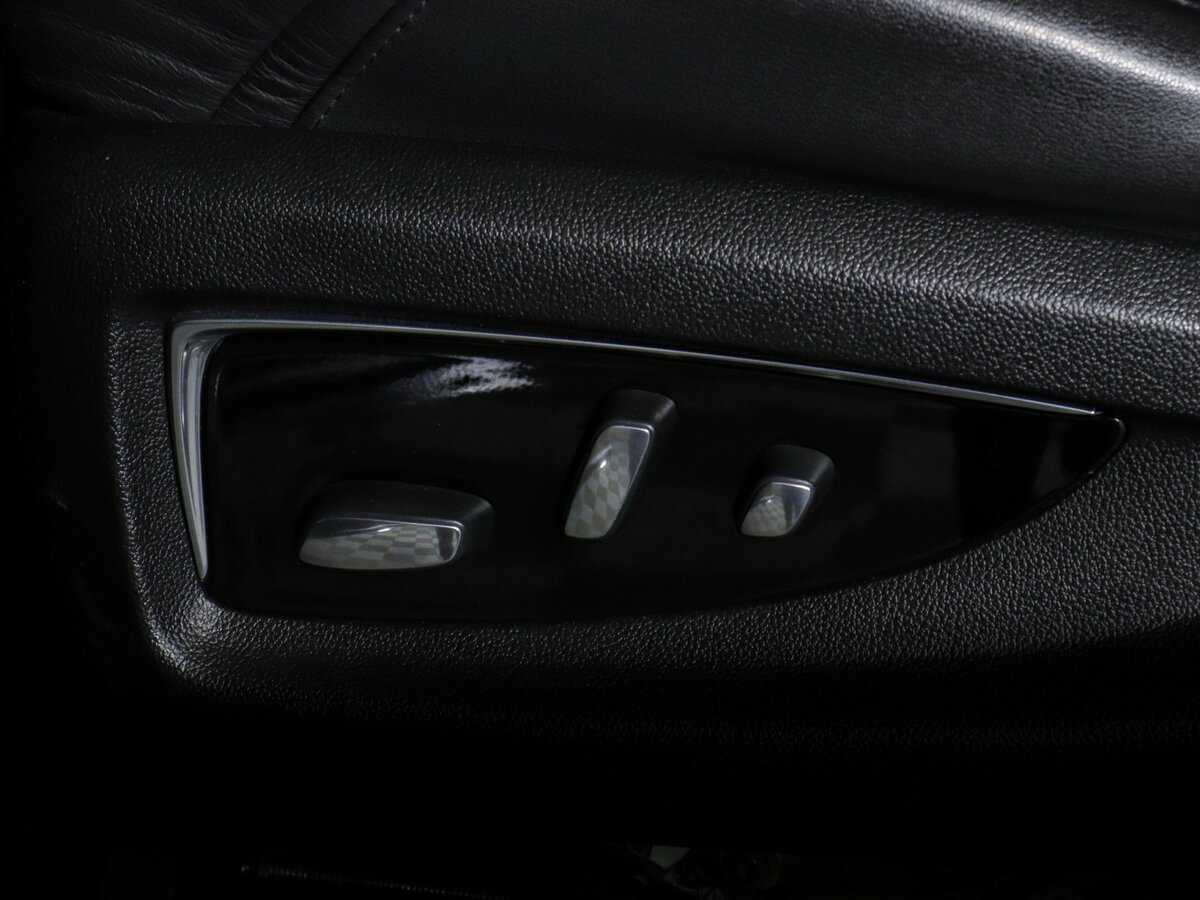 Cadillac Escalade, 2018 Фото №16