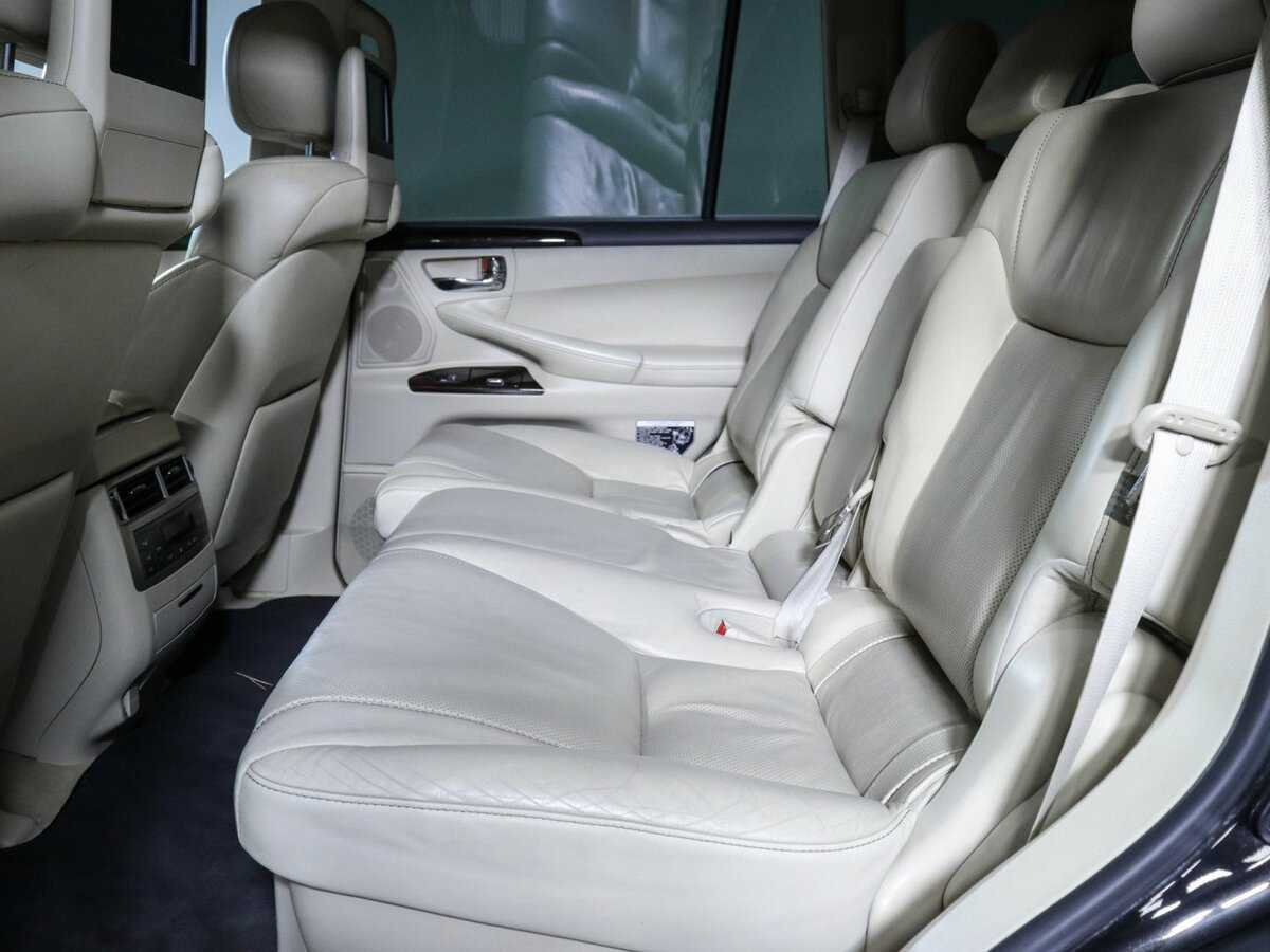 Lexus LX 570, 2012 Фото №10
