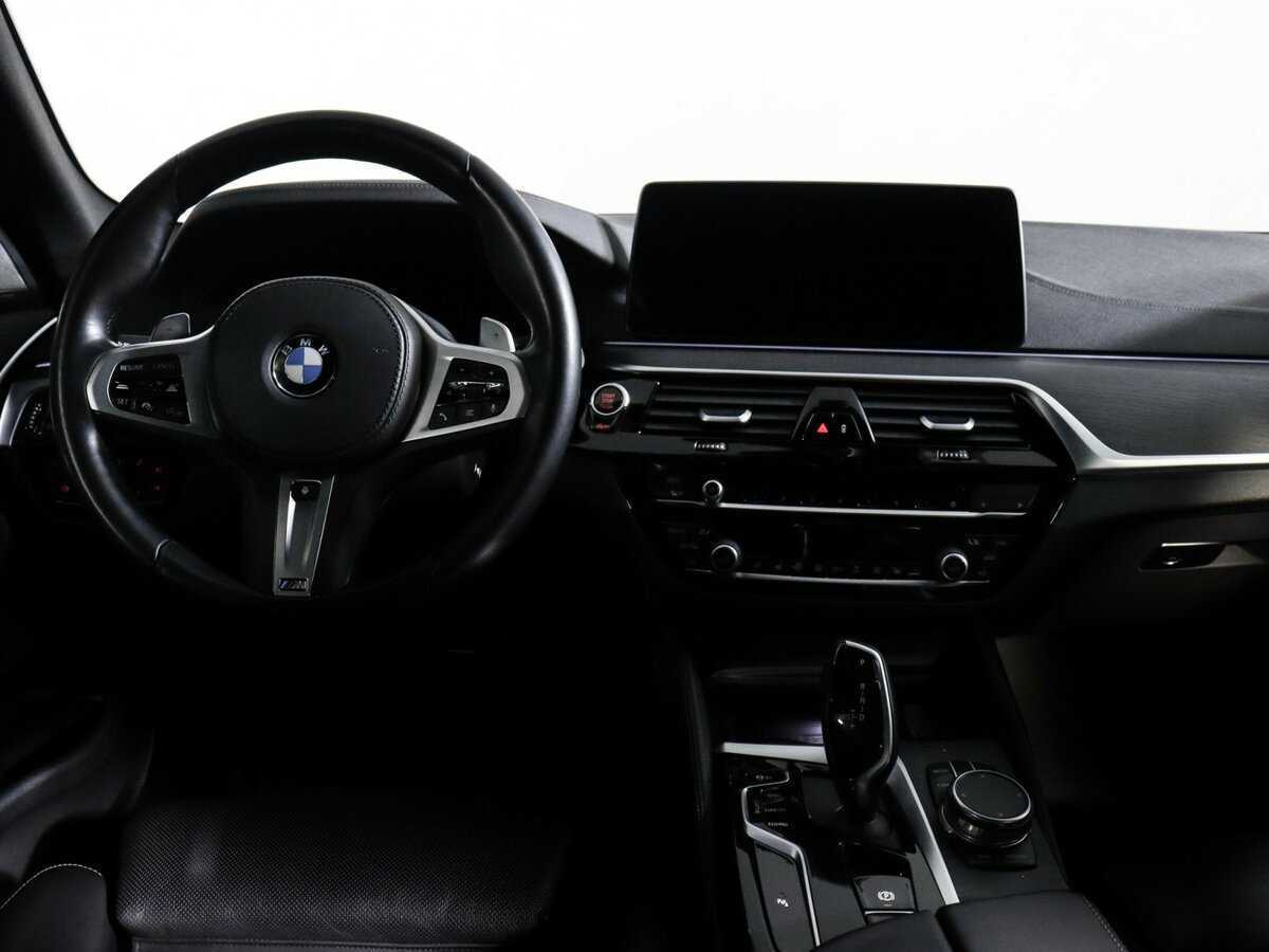 BMW 5 серии 530d xDrive, 2020 Фото №9