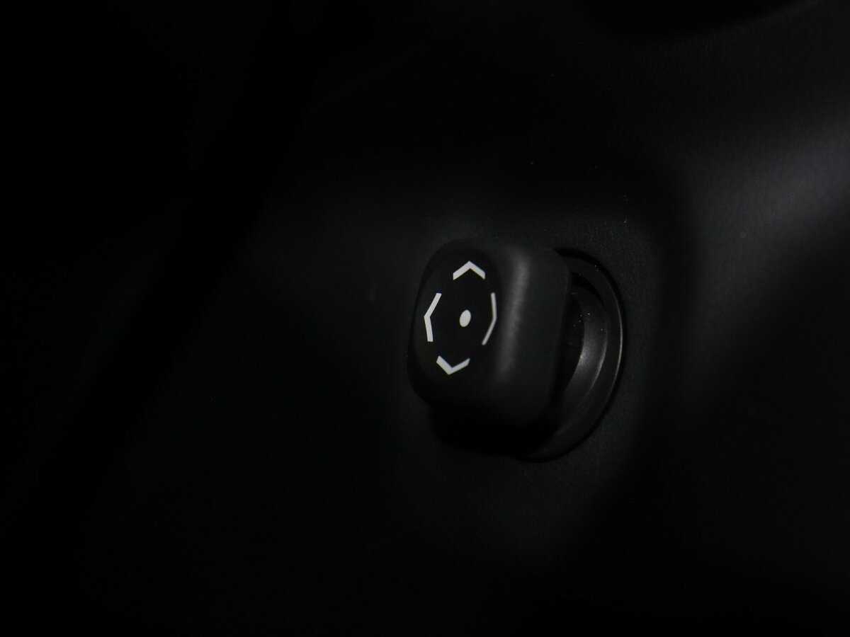 Toyota Land Cruiser, 2022 Фото №26