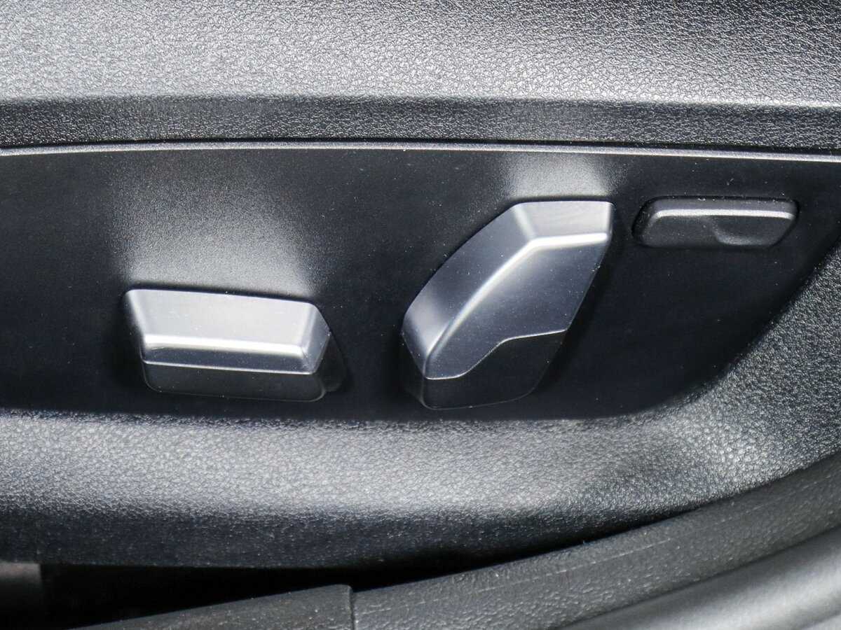 BMW 5 серии 530i xDrive, 2021 Фото №13