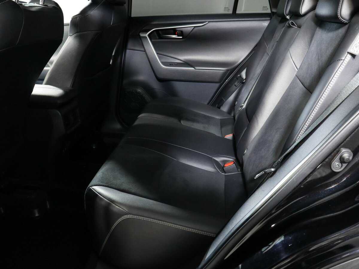 Toyota RAV4, 2021 Фото №7