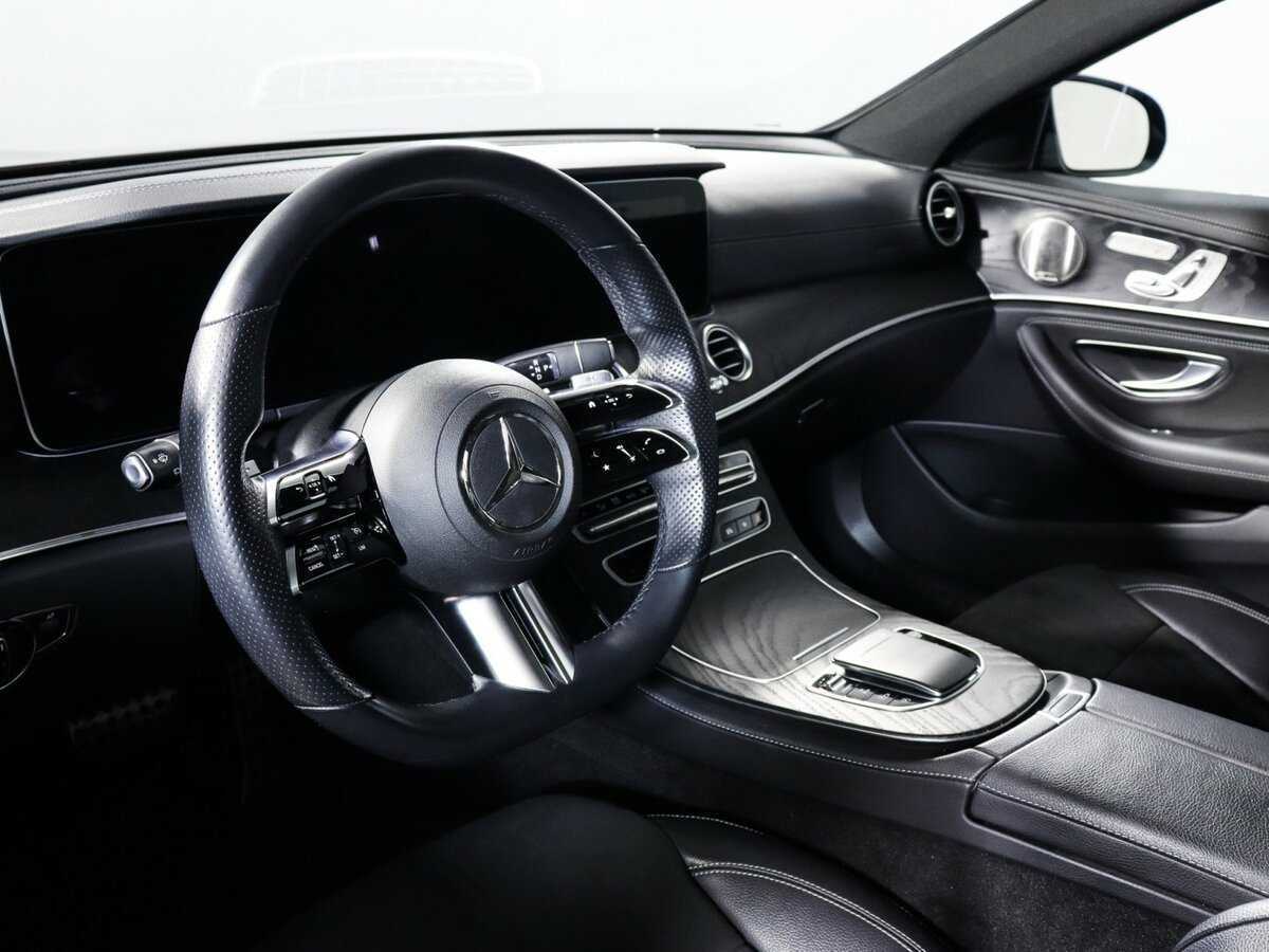 Mercedes-Benz E-Класс 200, 2022 Фото №11