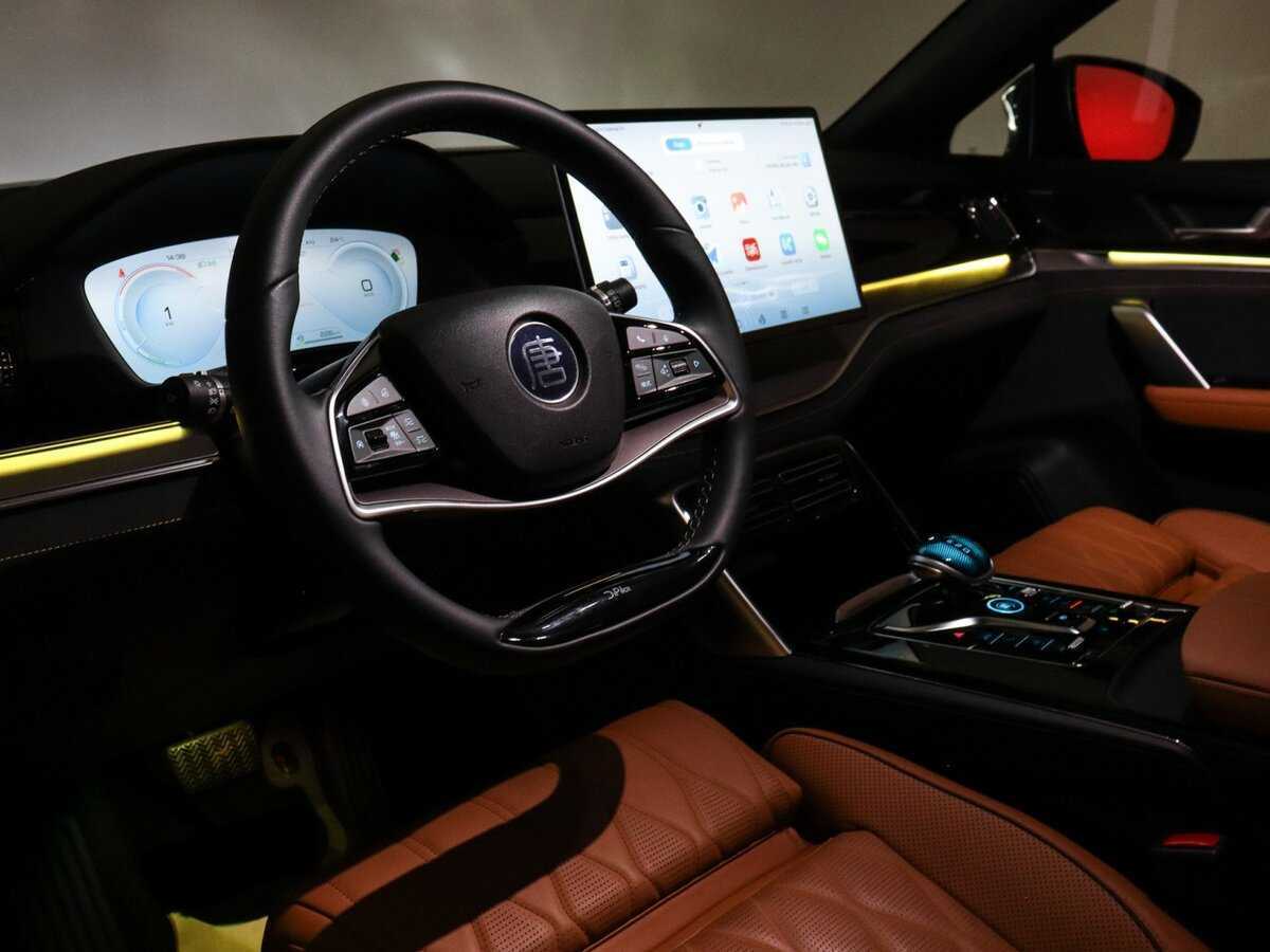 BYD Tang DM-i, 2023 Фото №26