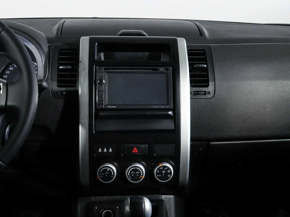 Nissan X-Trail, 2011 Фото №13