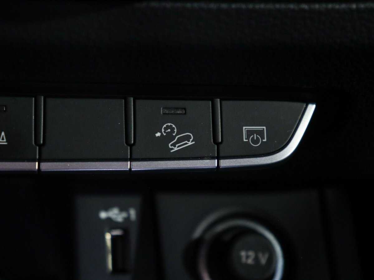 Audi Q5 45 TFSI, 2021 Фото №25