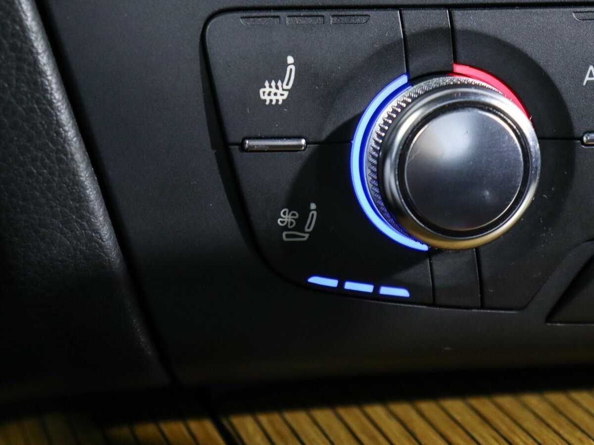 Audi A6 allroad, 2012 Фото №26