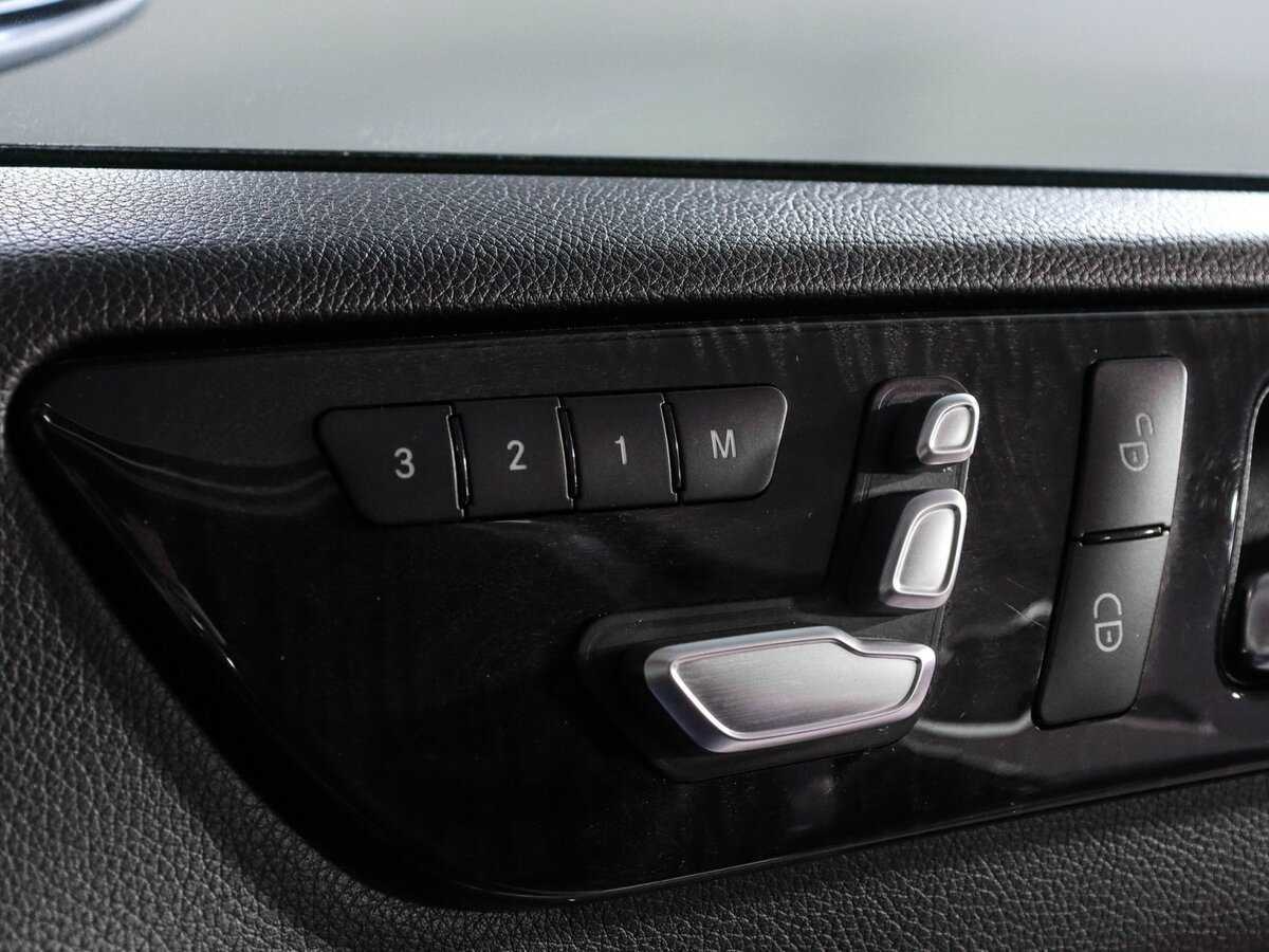 Mercedes-Benz GLE Coupe 400, 2018 Фото №16