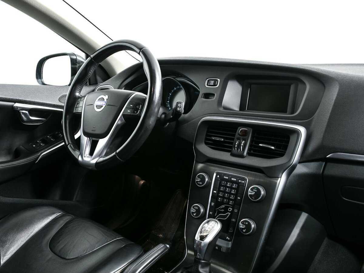 Volvo V40, 2013 Фото №9